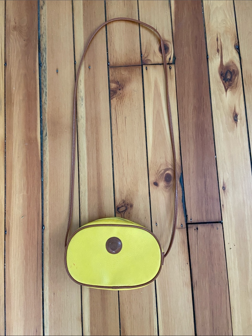 Vintage Esprit Crossbody bag Yellow